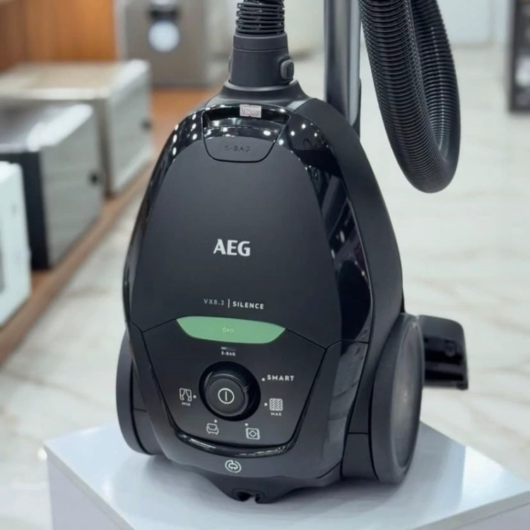 جارو برقی VX82.1.5DB. AEG